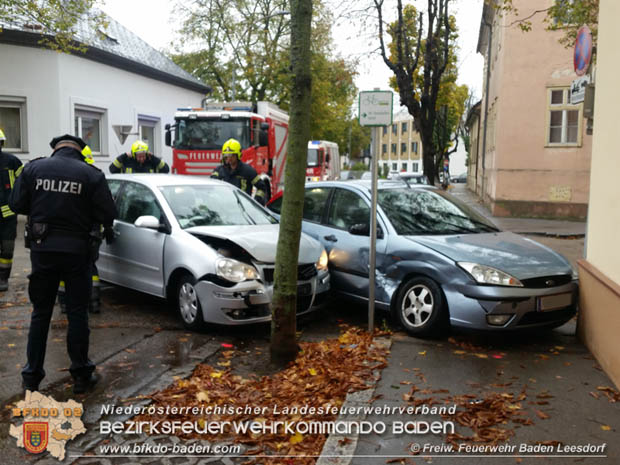 20171023 Verkehrsunfall in Baden-Leesdorf Foto: : © www.ff-baden-leesdorf.at/LM Stefan Wagner 20171023 Verkehrsunfall in Baden-Leesdorf Foto: : © www.ff-baden-leesdorf.at/LM Stefan Wagner