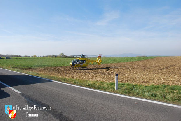 20171104 Schwerer LKW Unfall mit Todesfolge - L156 bei Moosbrunn  Foto: © Freiwillige Feuerwehr Trumau