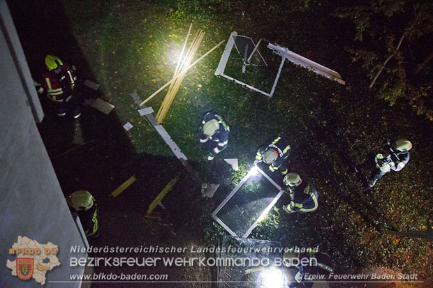 20171104 Explosion in der Wohnung einer Badener Wohnhausanlage Foto: © Freiwillige Feuerwehr Baden-Stadt 20171104 Explosion in der Wohnung einer Badener Wohnhausanlage Foto: © Freiwillige Feuerwehr Baden-Stadt