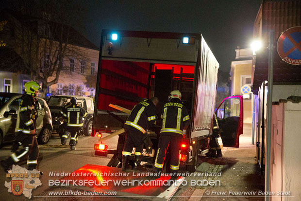 20171104 Explosion in der Wohnung einer Badener Wohnhausanlage Foto: © Freiwillige Feuerwehr Baden-Stadt 20171104 Explosion in der Wohnung einer Badener Wohnhausanlage Foto: © Freiwillige Feuerwehr Baden-Stadt