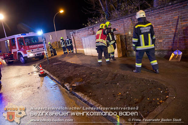 20171106 Verkehrsunfall in Baden LB212 Damgasse X Rudolf Zöllnerstraße  Foto: © FF Baden-Stadt / Stefan Schneider