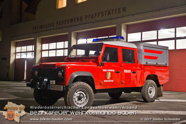 20171113 Personensuche nach 12-jaehrigen abgaengigen Bub in Pfaffstaetten  Foto: Stefan Schneider BFK BADEN