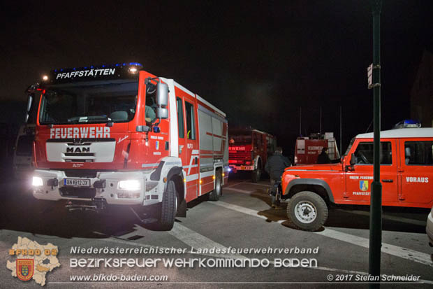 20171113 Personensuche nach 12-jaehrigen abgaengigen Bub in Pfaffstaetten  Foto: Stefan Schneider BFK BADEN