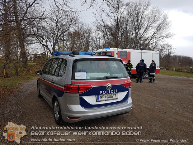 20171120 Tresorbergung aus der Fischa bei Pottendorf  Foto: © Freiwillige Feuerwehr Pottendorf