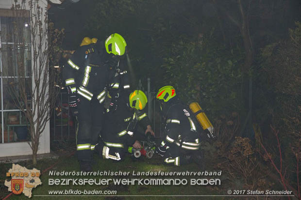 20171222 Brand in einem Reihenwohnhaus in Tribuswinkel  Foto: © Stefan Schneider BFK BADEN