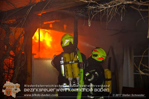 20171222 Brand in einem Reihenwohnhaus in Tribuswinkel  Foto: © Stefan Schneider BFK BADEN