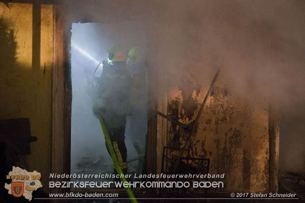 20171222 Brand in einem Reihenwohnhaus in Tribuswinkel  Foto: © Stefan Schneider BFK BADEN