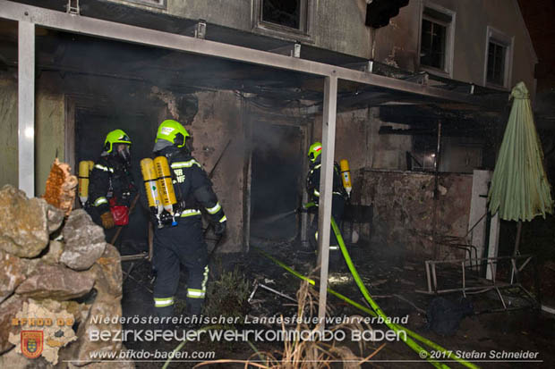 20171222 Brand in einem Reihenwohnhaus in Tribuswinkel  Foto: © Stefan Schneider BFK BADEN