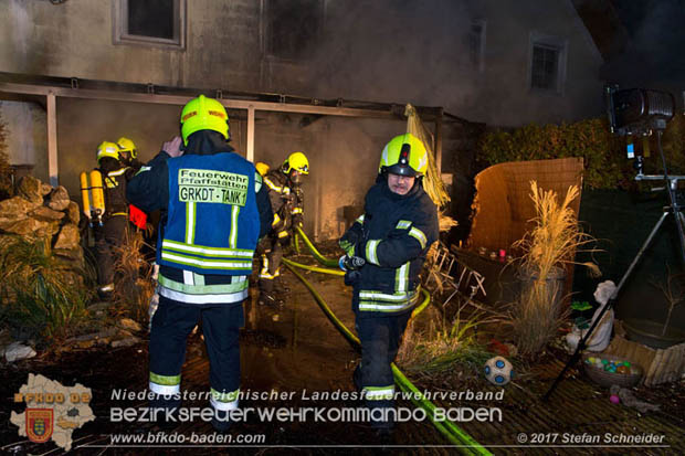 20171222 Brand in einem Reihenwohnhaus in Tribuswinkel  Foto: © Stefan Schneider BFK BADEN