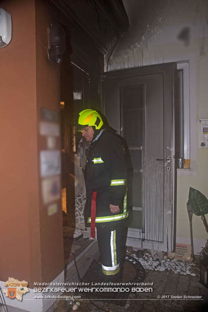 20171222 Brand in einem Reihenwohnhaus in Tribuswinkel  Foto: © Stefan Schneider BFK BADEN