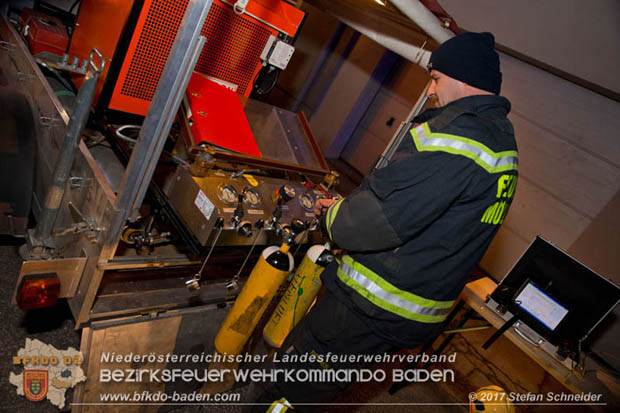 20171222 Brand in einem Reihenwohnhaus in Tribuswinkel  Foto: © Stefan Schneider BFK BADEN