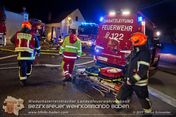 20171222 Brand in einem Reihenwohnhaus in Tribuswinkel  Foto: © Stefan Schneider BFK BADEN