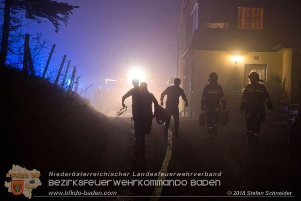 20180101 Brand von Siloballen in Maria Raisenmarkt Ortsteil Untermeierhof Foto: © Stefan Schneider 20180101 Brand von Siloballen in Maria Raisenmarkt Ortsteil Untermeierhof Foto: © Stefan Schneider