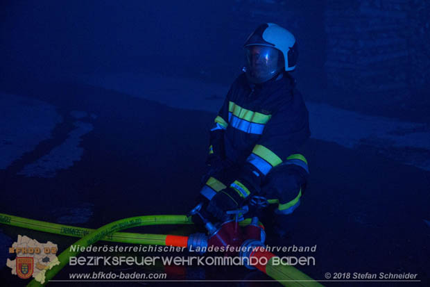 20180101 Brand von Siloballen in Maria Raisenmarkt Ortsteil Untermeierhof Foto: © Stefan Schneider 20180101 Brand von Siloballen in Maria Raisenmarkt Ortsteil Untermeierhof Foto: © Stefan Schneider