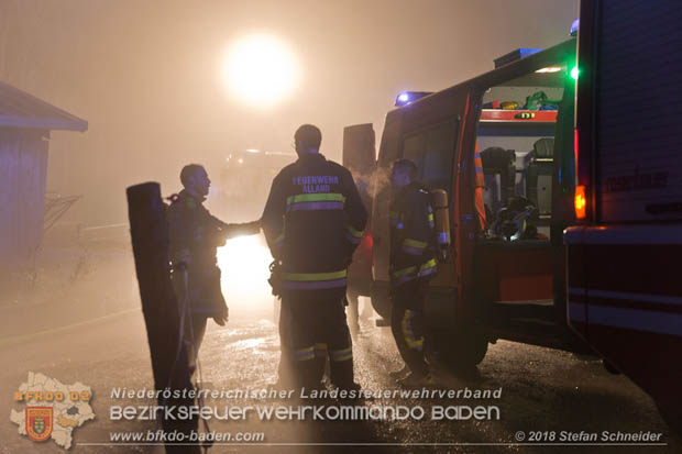 20180101 Brand von Siloballen in Maria Raisenmarkt Ortsteil Untermeierhof Foto: © Stefan Schneider 20180101 Brand von Siloballen in Maria Raisenmarkt Ortsteil Untermeierhof Foto: © Stefan Schneider