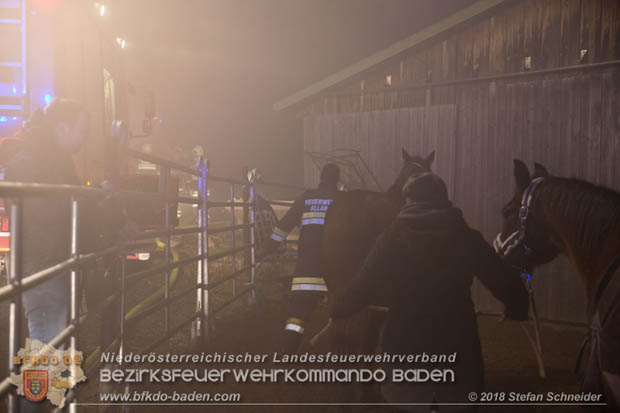 20180101 Brand von Siloballen in Maria Raisenmarkt Ortsteil Untermeierhof  Foto: © Stefan Schneider
