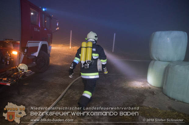20180101 Brand von Siloballen in Maria Raisenmarkt Ortsteil Untermeierhof  Foto: © Stefan Schneider