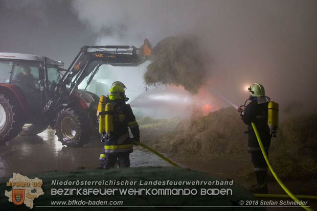 20180101 Brand von Siloballen in Maria Raisenmarkt Ortsteil Untermeierhof  Foto: © Stefan Schneider