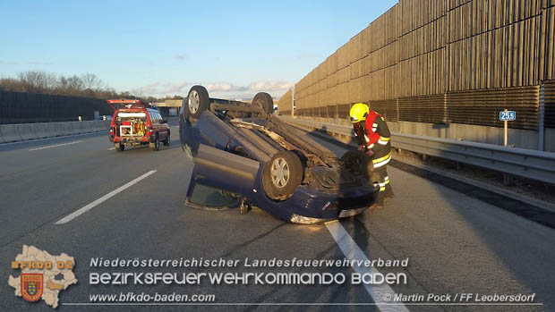 20180119 Verkehrsunfall A2 Kottingbrunn-Bad Vöslau Foto: © Martin Pock FF Leobersdorf 20180119 Verkehrsunfall A2 Kottingbrunn-Bad Vöslau Foto: © Martin Pock FF Leobersdorf