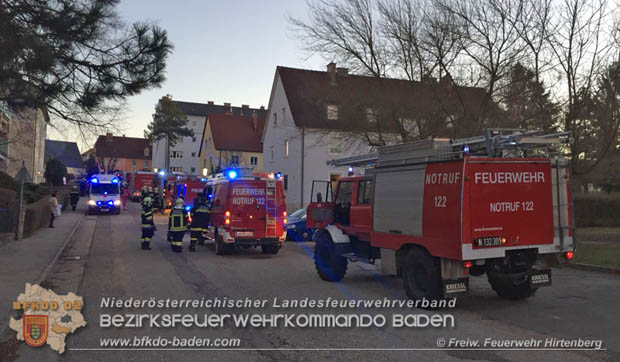 20180129 Wohnungsbrand in Mehrparteinenwohnhaus in Enzesfeld  Foto: © FF Hirtenberg