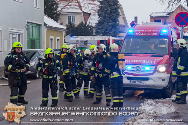 20180208 Dachstuhlbrand in Traiskirchen Ortsteil Wienersdorf Foto: © Stefan Schneider BFK BADEN 20180208 Dachstuhlbrand in Traiskirchen Ortsteil Wienersdorf Foto: © Stefan Schneider BFK BADEN