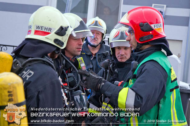 20180208 Dachstuhlbrand in Traiskirchen Ortsteil Wienersdorf Foto: © Stefan Schneider BFK BADEN 20180208 Dachstuhlbrand in Traiskirchen Ortsteil Wienersdorf Foto: © Stefan Schneider BFK BADEN