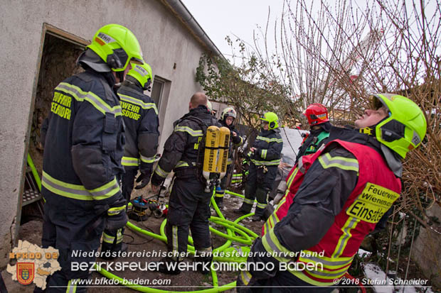 20180208 Dachstuhlbrand in Traiskirchen Ortsteil Wienersdorf Foto: © Stefan Schneider BFK BADEN 20180208 Dachstuhlbrand in Traiskirchen Ortsteil Wienersdorf Foto: © Stefan Schneider BFK BADEN