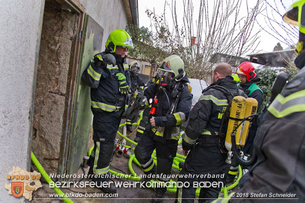 20180208 Dachstuhlbrand in Traiskirchen Ortsteil Wienersdorf Foto: © Stefan Schneider BFK BADEN 20180208 Dachstuhlbrand in Traiskirchen Ortsteil Wienersdorf Foto: © Stefan Schneider BFK BADEN