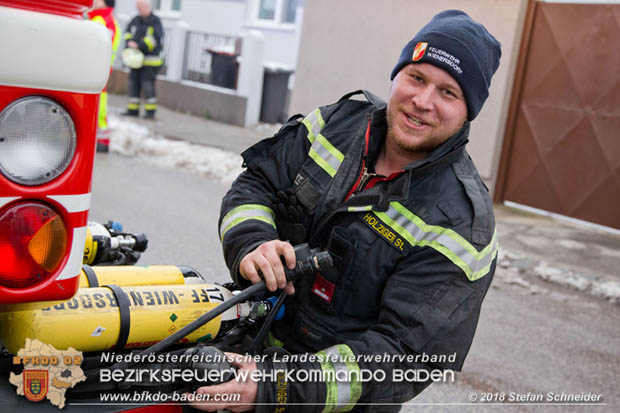 20180208 Dachstuhlbrand in Traiskirchen Ortsteil Wienersdorf Foto: © Stefan Schneider BFK BADEN 20180208 Dachstuhlbrand in Traiskirchen Ortsteil Wienersdorf Foto: © Stefan Schneider BFK BADEN