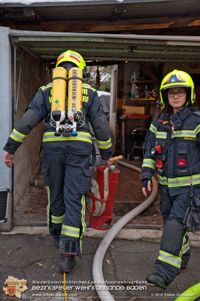 20180208 Dachstuhlbrand in Traiskirchen Ortsteil Wienersdorf Foto: © Stefan Schneider BFK BADEN 20180208 Dachstuhlbrand in Traiskirchen Ortsteil Wienersdorf Foto: © Stefan Schneider BFK BADEN