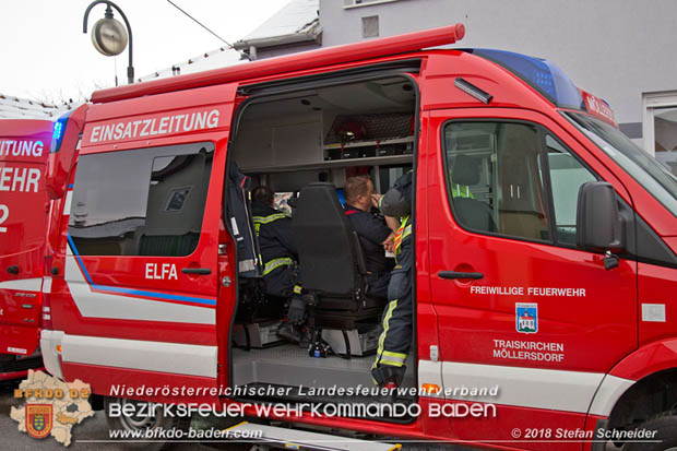 20180208 Dachstuhlbrand in Traiskirchen Ortsteil Wienersdorf Foto: © Stefan Schneider BFK BADEN 20180208 Dachstuhlbrand in Traiskirchen Ortsteil Wienersdorf Foto: © Stefan Schneider BFK BADEN