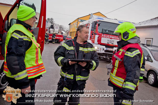 20180208 Dachstuhlbrand in Traiskirchen Ortsteil Wienersdorf Foto: © Stefan Schneider BFK BADEN 20180208 Dachstuhlbrand in Traiskirchen Ortsteil Wienersdorf Foto: © Stefan Schneider BFK BADEN