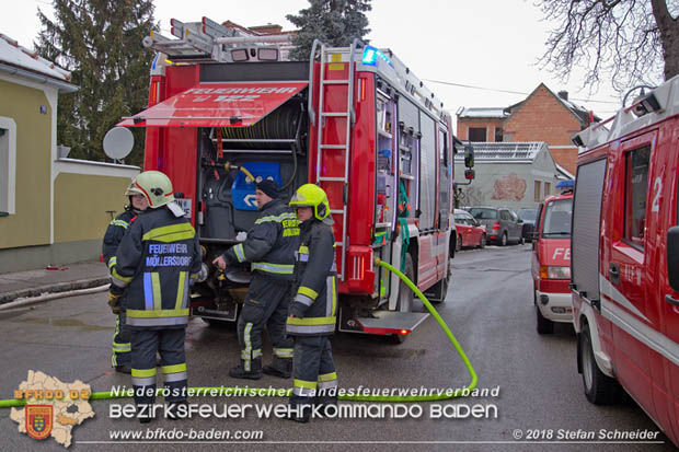 20180208 Dachstuhlbrand in Traiskirchen Ortsteil Wienersdorf Foto: © Stefan Schneider BFK BADEN 20180208 Dachstuhlbrand in Traiskirchen Ortsteil Wienersdorf Foto: © Stefan Schneider BFK BADEN