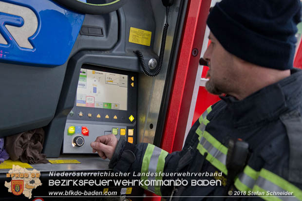 20180208 Dachstuhlbrand in Traiskirchen Ortsteil Wienersdorf Foto: © Stefan Schneider BFK BADEN 20180208 Dachstuhlbrand in Traiskirchen Ortsteil Wienersdorf Foto: © Stefan Schneider BFK BADEN