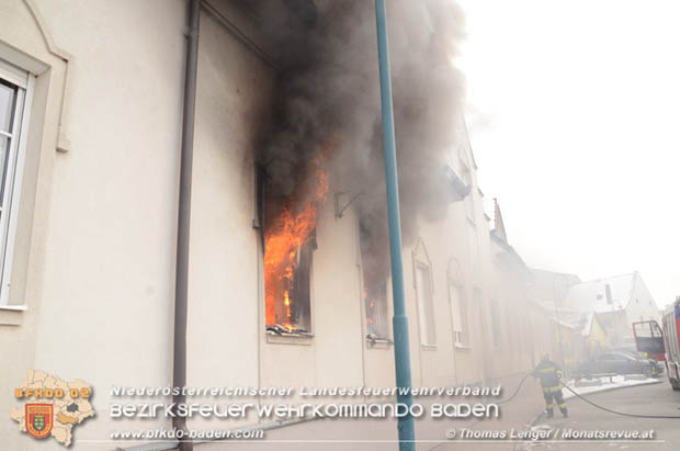 20180226 Vollbrand einer Wohnung in Unterwaltersdorf Foto: © Thomas Lenger MONATSREVUE.at 20180226 Vollbrand einer Wohnung in Unterwaltersdorf Foto: © Thomas Lenger MONATSREVUE.at
