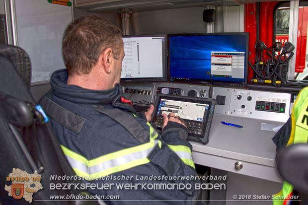 20180320 Brand in einer Lagerhalle Gewerbepark Wienersdorf Foto: © Stefan Schneider BFK BADEN 20180320 Brand in einer Lagerhalle Gewerbepark Wienersdorf Foto: © Stefan Schneider BFK BADEN