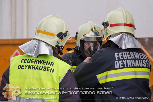 20180320 Brand in einer Lagerhalle Gewerbepark Wienersdorf Foto: © Stefan Schneider BFK BADEN 20180320 Brand in einer Lagerhalle Gewerbepark Wienersdorf Foto: © Stefan Schneider BFK BADEN