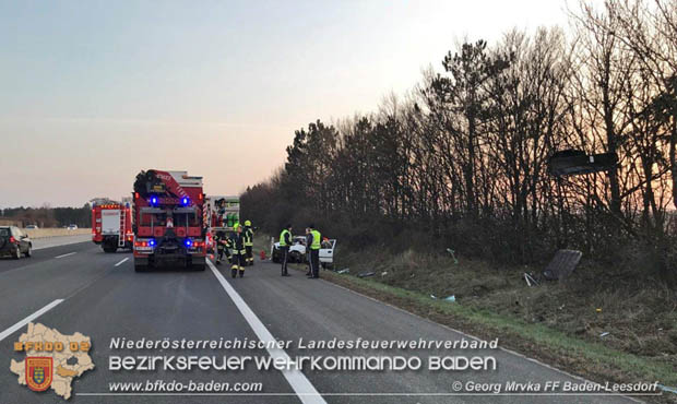20180324 Verkehrsunfall auf der A2 Baden-Leobersdorf  Foto: © SB Georg Mrvka FF Baden-Leesdorf