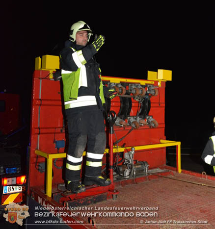 20180324 Verkehrsunfall auf der A2 zwischen Traiskirchen und Knoten Guntramsdorf  Foto: © Anton Judt FF Traiskirchen-Stadt