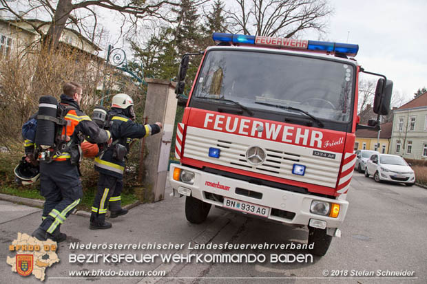 20180401 Brand in einer Wohnhausanlage im Ortsteil Baden Weikersdorf am Ostersonntag  Foto: © Stefan Schneider BFKDO BADEN