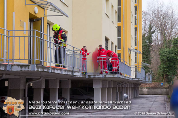 20180401 Brand in einer Wohnhausanlage im Ortsteil Baden Weikersdorf am Ostersonntag  Foto: © Stefan Schneider BFKDO BADEN