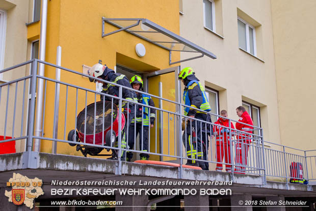 20180401 Brand in einer Wohnhausanlage im Ortsteil Baden Weikersdorf am Ostersonntag  Foto: © Stefan Schneider BFKDO BADEN