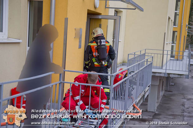 20180401 Brand in einer Wohnhausanlage im Ortsteil Baden Weikersdorf am Ostersonntag  Foto: © Stefan Schneider BFKDO BADEN