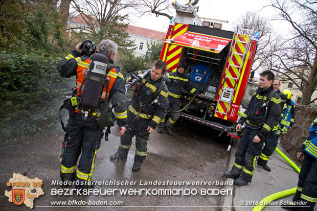 20180401 Brand in einer Wohnhausanlage im Ortsteil Baden Weikersdorf am Ostersonntag  Foto: © Stefan Schneider BFKDO BADEN