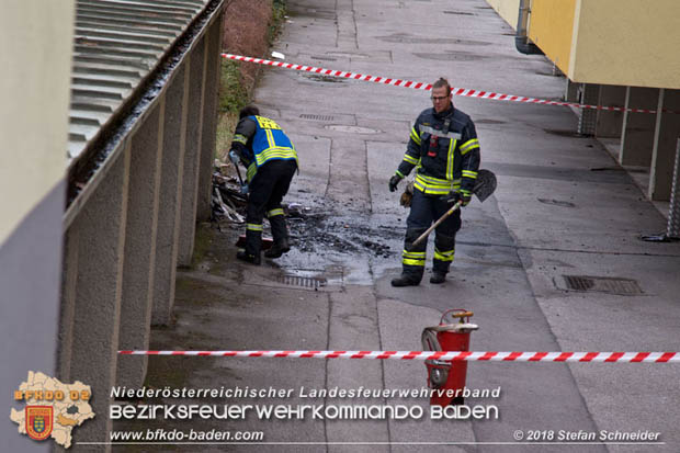 20180401 Brand in einer Wohnhausanlage im Ortsteil Baden Weikersdorf am Ostersonntag  Foto: © Stefan Schneider BFKDO BADEN