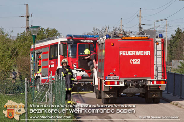 20180414 Brand mehrerer Güterwaggons im Bahnhof Pfaffstätten  Foto: © Stefan Schneider BFKDO BADEN