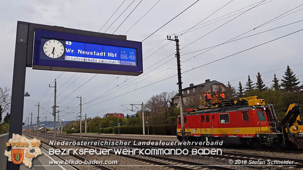 20180414 Brand mehrerer Güterwaggons im Bahnhof Pfaffstätten  Foto: © Stefan Schneider BFKDO BADEN