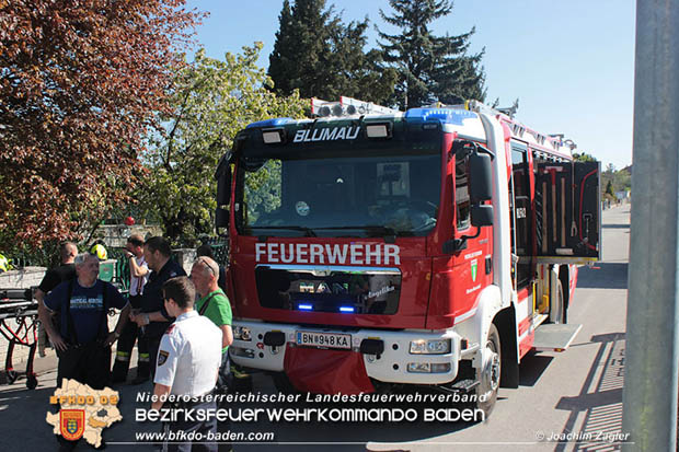 20180421 Pensionist stürzt in Lichtschacht Foto: © Joachim Zagler Presseteam BFK Baden 20180421 Pensionist stürzt in Lichtschacht Foto: © Joachim Zagler Presseteam BFK Baden