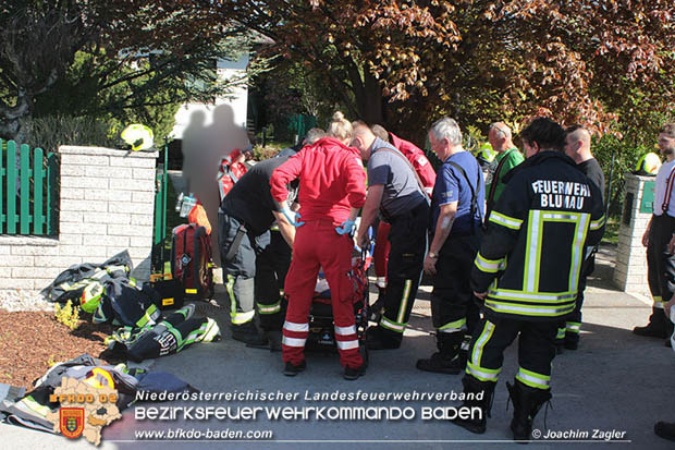 20180421 Pensionist stürzt in Lichtschacht Foto: © Joachim Zagler Presseteam BFK Baden 20180421 Pensionist stürzt in Lichtschacht Foto: © Joachim Zagler Presseteam BFK Baden