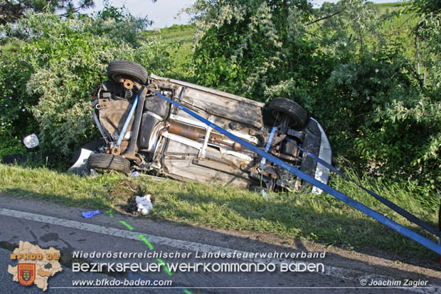 20180518 Verkehrsunfall mit Personenrettung auf der Badener Umfahrungsstraße LB210 Foto: © Joachim Zagler BFK BADEN 20180518 Verkehrsunfall mit Personenrettung auf der Badener Umfahrungsstraße LB210 Foto: © Joachim Zagler BFK BADEN